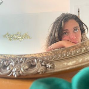 Meet your Posher, Indya